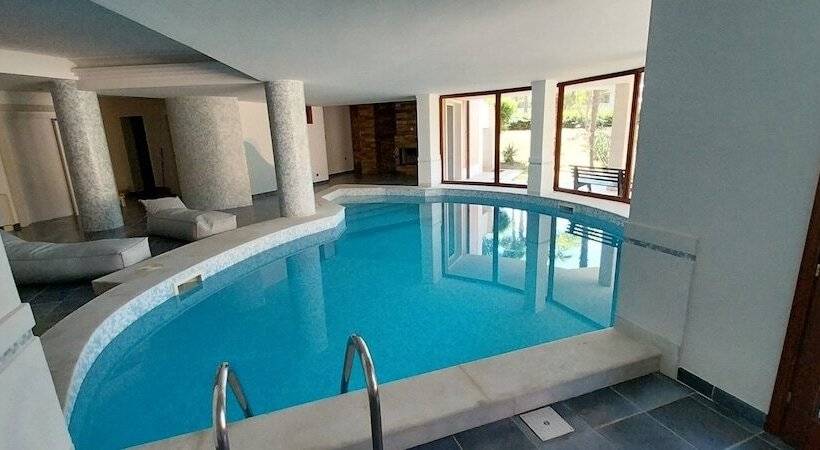 پانسیون Villa Giulia