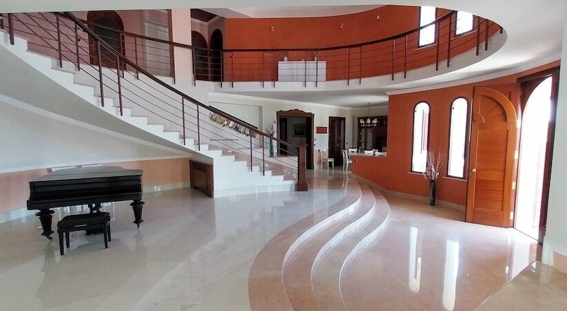 پانسیون Villa Giulia