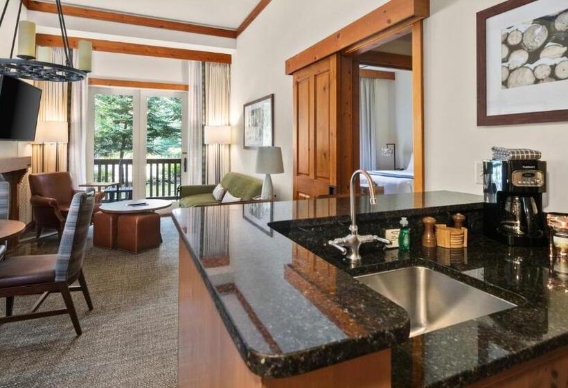 استراحتگاه 1124a 2 Bdrm The Pines Ski In Ski Out Lodge At Spruce Peak