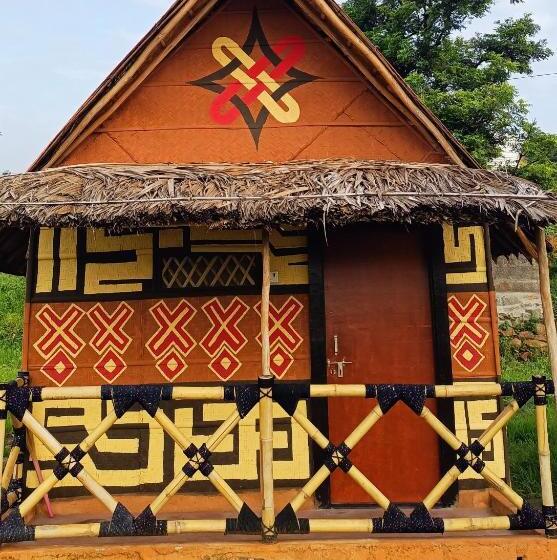 استراحتگاه Bodhi Sattva Yoga   Monk Stay