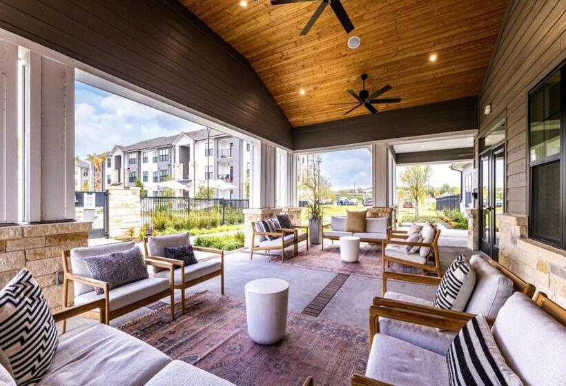 The Parker Austin Condos By Barsala