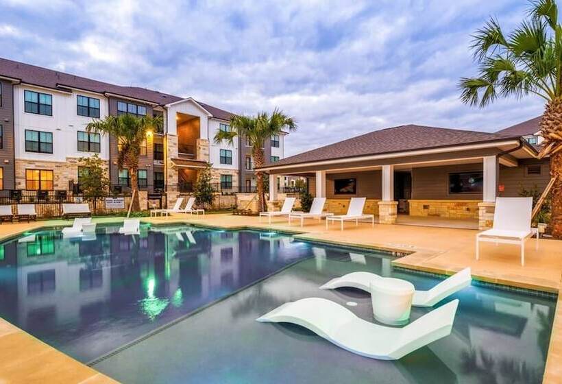 The Parker Austin Condos By Barsala