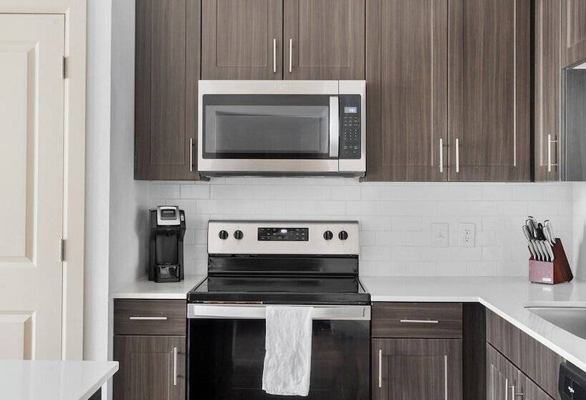 The Parker Austin Condos By Barsala