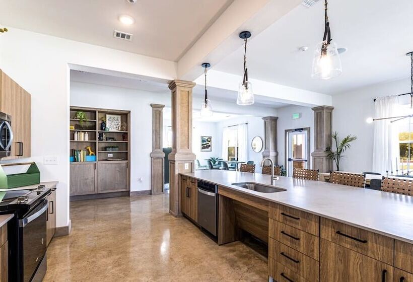 The Parker Austin Condos By Barsala