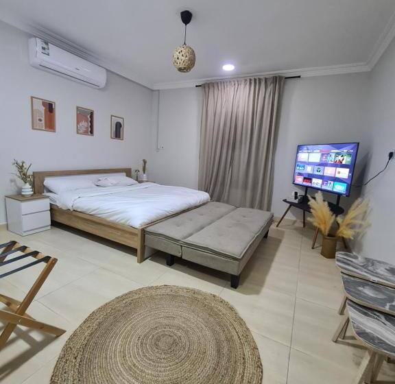 استديو الدمام حي النور دخـول ذاتي   الفيروز الفندقية