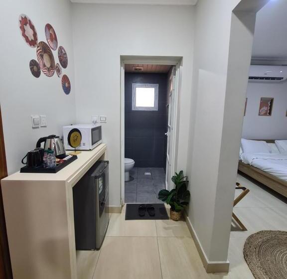 استديو الدمام حي النور دخـول ذاتي   الفيروز الفندقية