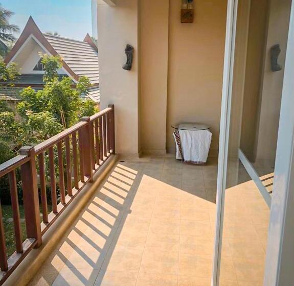 คอนโดบ้านทะเลสำราญ