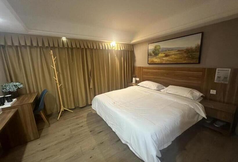 深圳市羙林时尚酒店