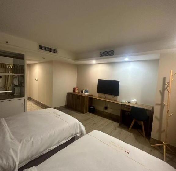 深圳市羙林时尚酒店