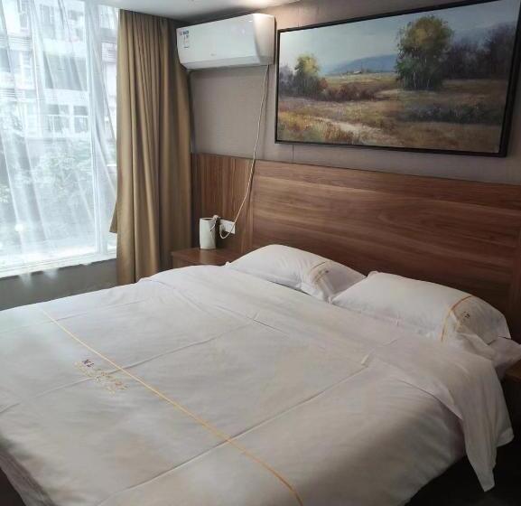 深圳市羙林时尚酒店