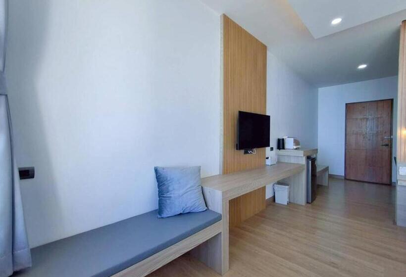 2sis S Khanom Resotel