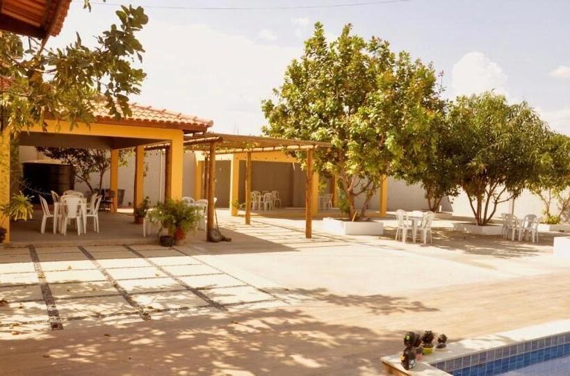 הוסטל Chácara E Pousada Paraíso