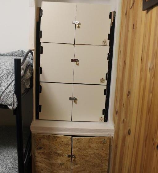 Albergue Gatera House