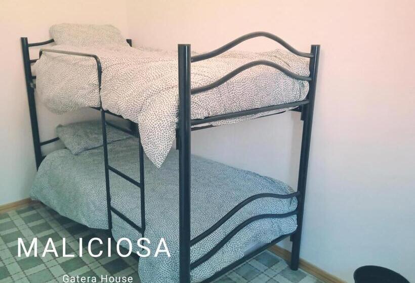 Albergue Gatera House