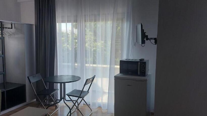 הוסטל Lighthouse Otel