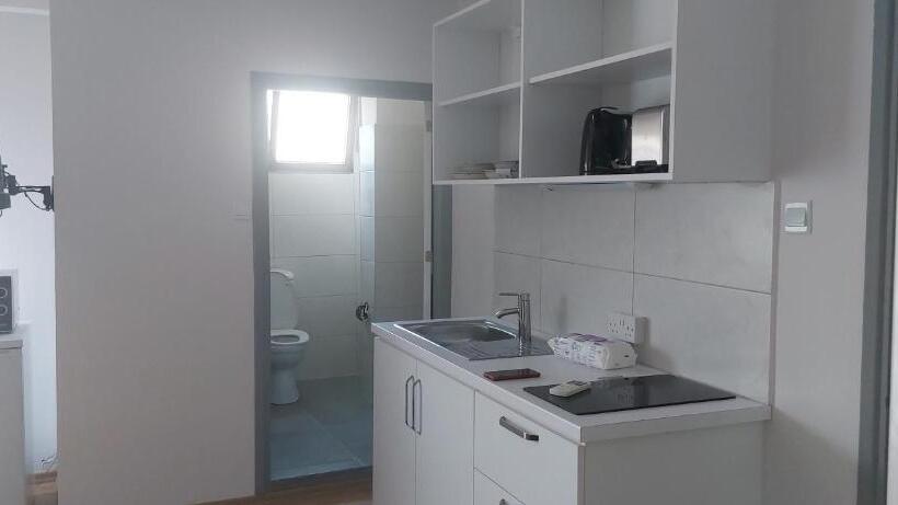 הוסטל Lighthouse Otel