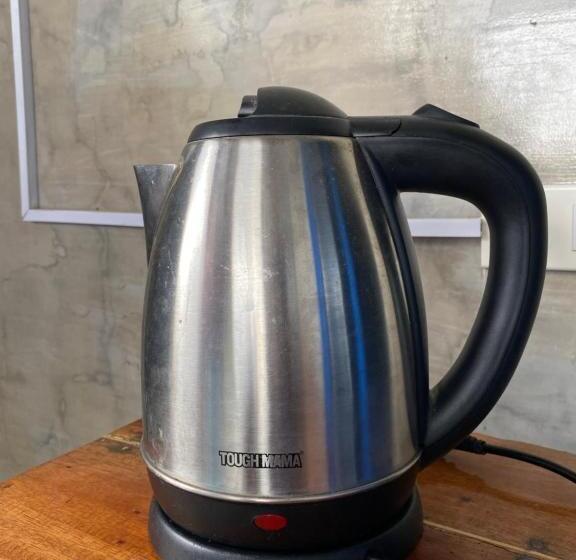 هاستل Maverickk Inn   Siargao Iao Suite