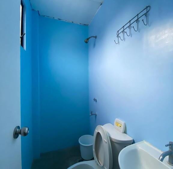 هاستل Maverickk Inn   Siargao Iao Suite