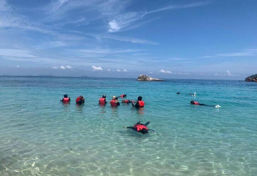 فندق صغير Perhentian Village Inn