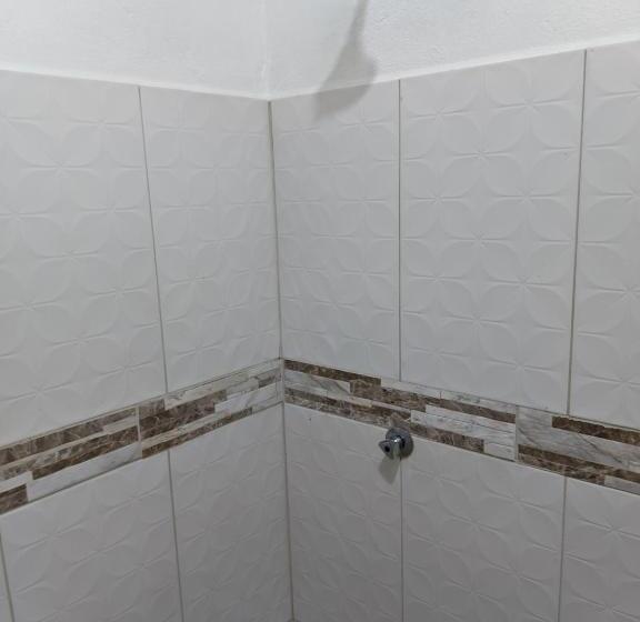 تختخواب و صبحانه 43 Dougville Melanie Ecd