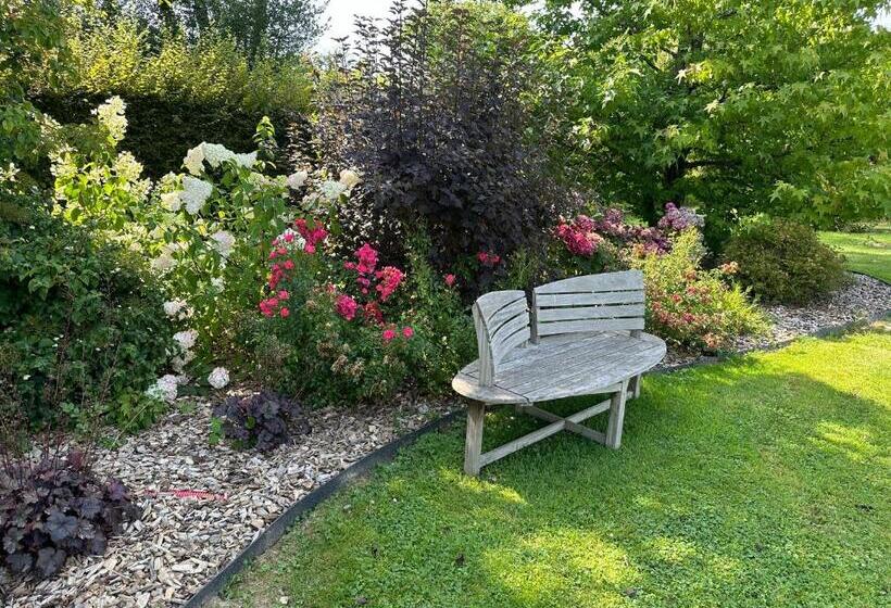 Bed and Breakfast Au Milieu Des Haras