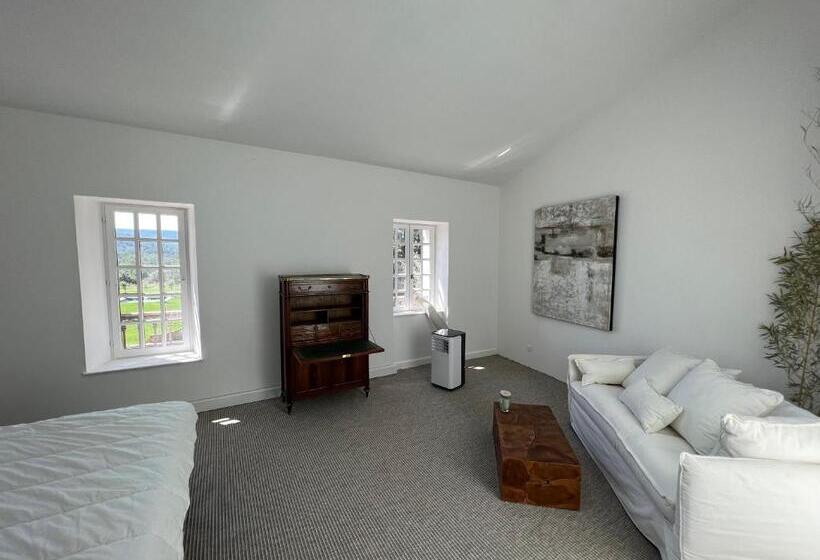 Bed and Breakfast Bastide Du Luberon