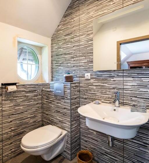 مبيت وإفطار Chalet Des Longschamps