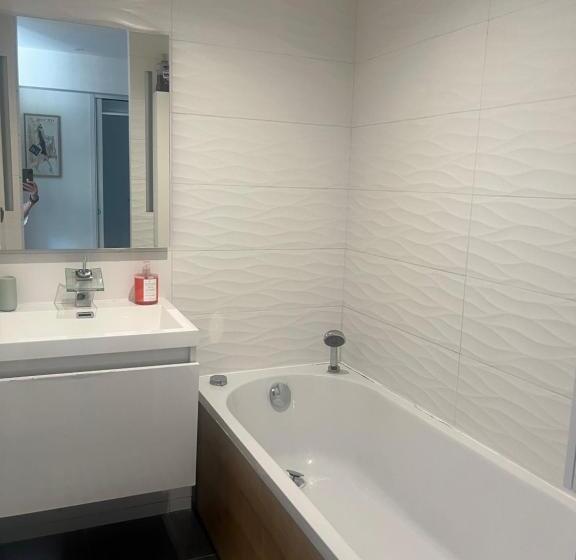 Bed and Breakfast Chambre Privée Danshavre De Paix