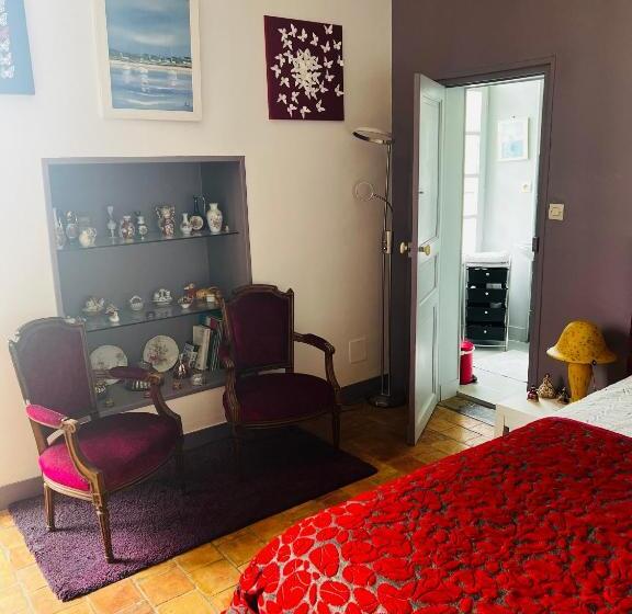 צימר Château De La Thibaudière   Chambre Du Roi