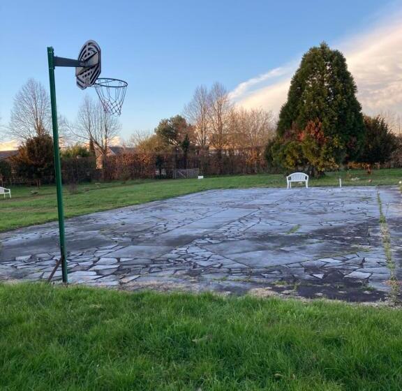 צימר Château De La Thibaudière   Chambre Du Roi