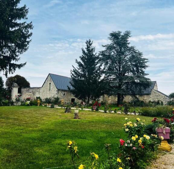 مبيت وإفطار Château De La Thibaudière   Chambre Du Tonneau