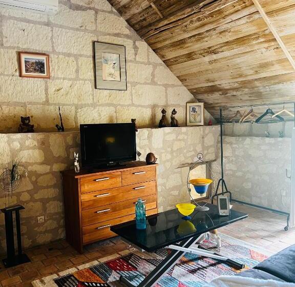 مبيت وإفطار Château De La Thibaudière   Chambre Du Tonneau