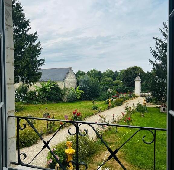 مبيت وإفطار Château De La Thibaudière   Chambre Familiale