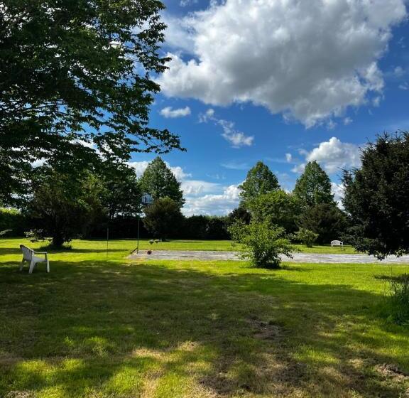 مبيت وإفطار Château De La Thibaudière   Chambre Familiale