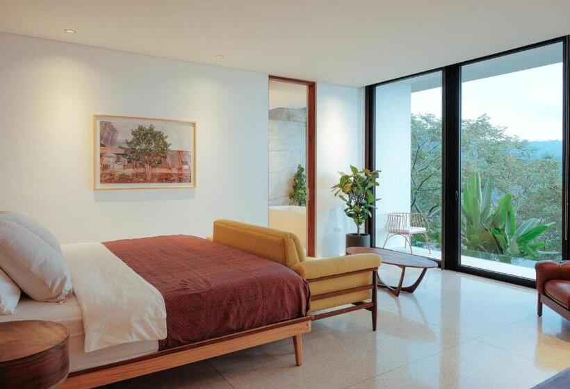 مبيت وإفطار Hill House