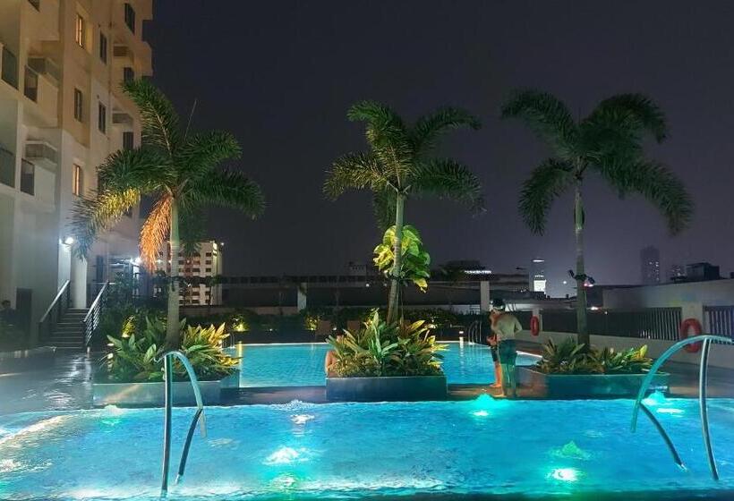 צימר Manhattan Plaza 1 Araneta Cubao Sereene City Bnb