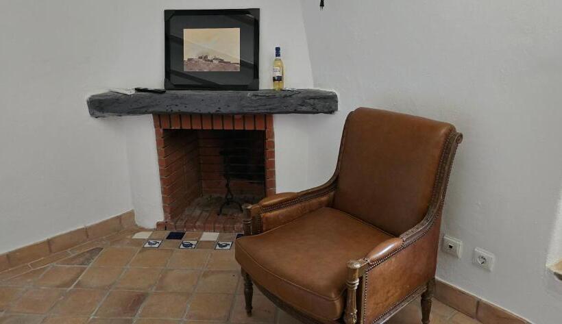 تختخواب و صبحانه Refúgio Alentejano