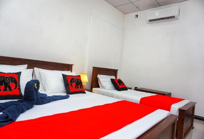 住宿加早餐  Sashini Homestay