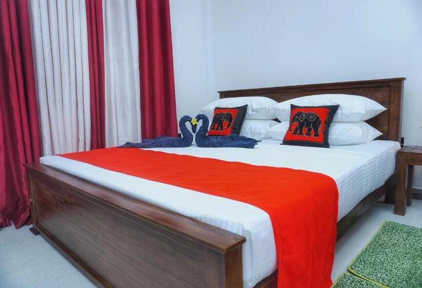 住宿加早餐  Sashini Homestay