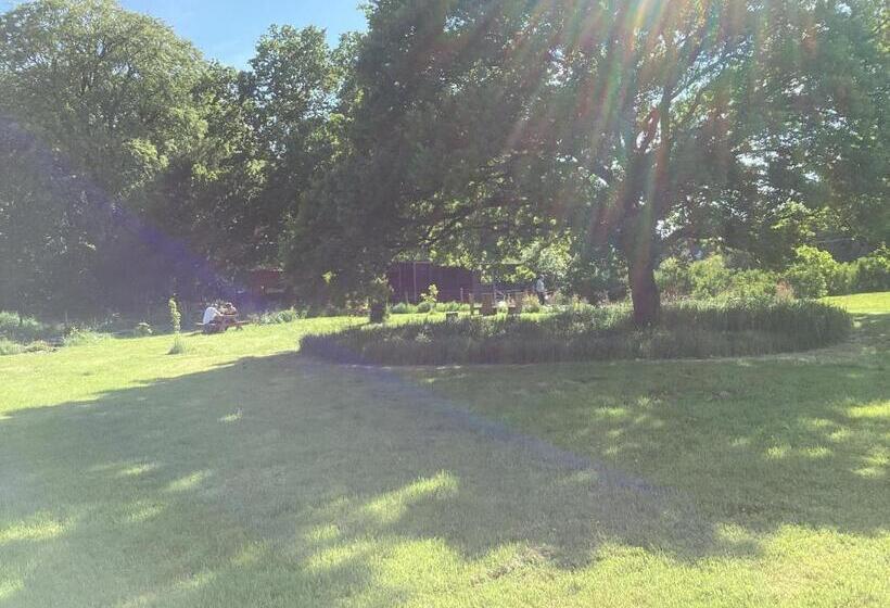 Bed and Breakfast Vigo Retreat Boat Yurt