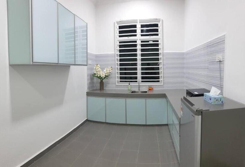 Canal Dusun Muda Homestay Kota Bharu