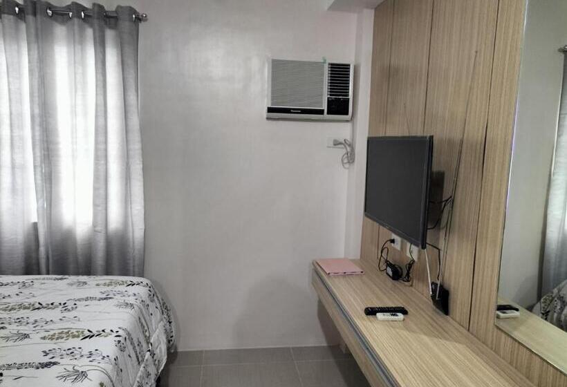 Comfy 33 The Persimmon Studio