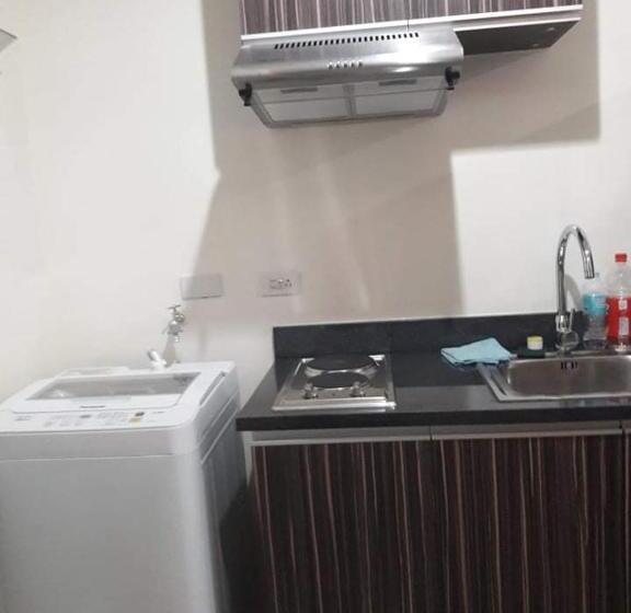 Comfy 35 The Persimmon Studio