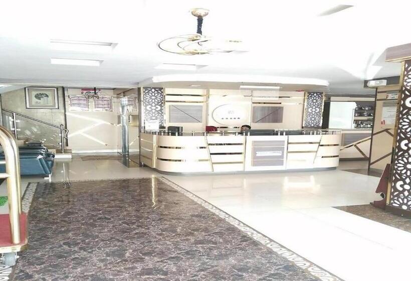 Отель السارية