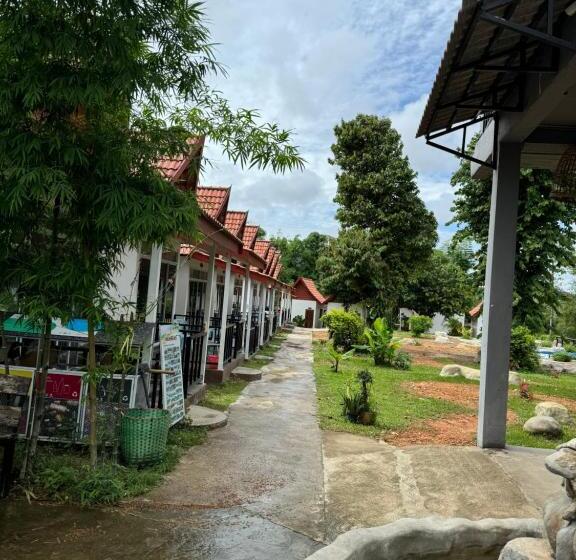 Отель A P S Boutique