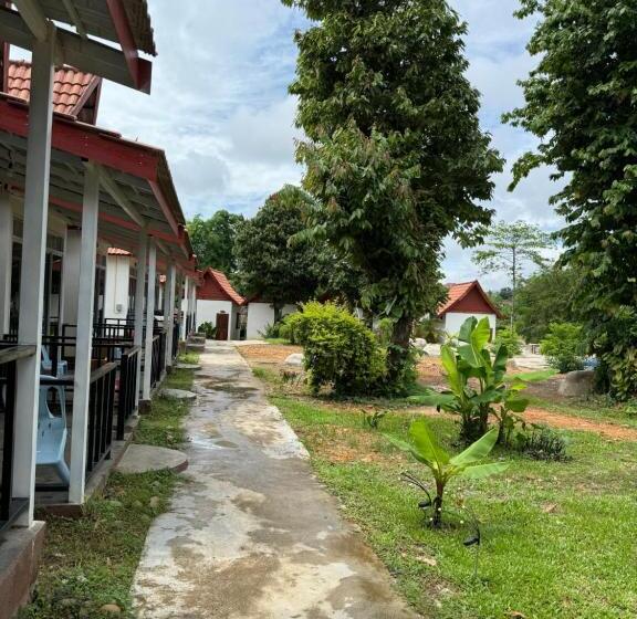 Отель A P S Boutique