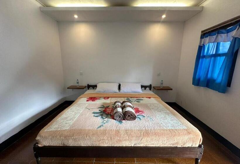 בית מלון כפרי Arlinas Guest House