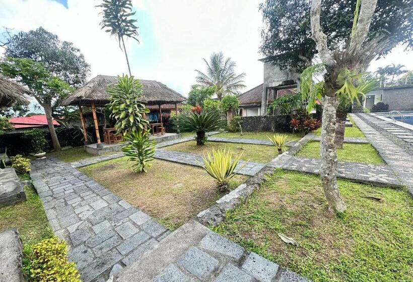 בית מלון כפרי Arlinas Guest House