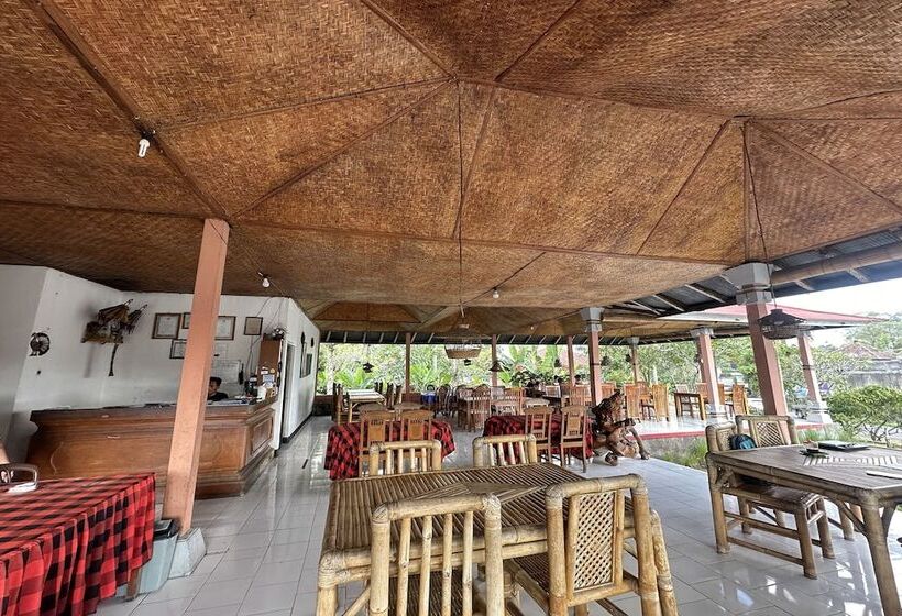 בית מלון כפרי Arlinas Guest House