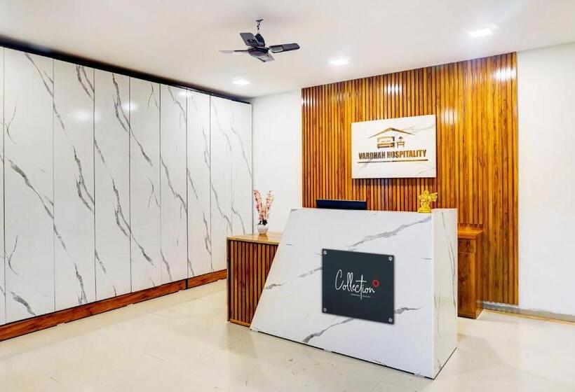 Отель Super Collection O Vardhan Plaza